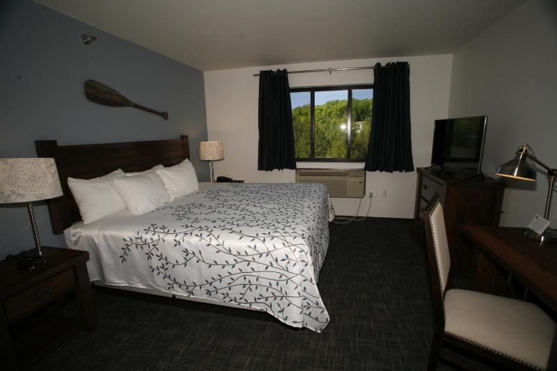 King Room image 2