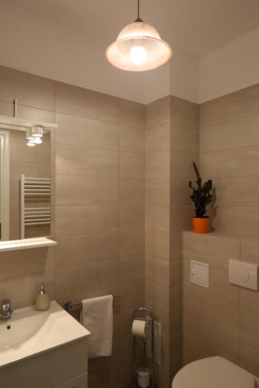 Apartment Schiller 3 - image 11