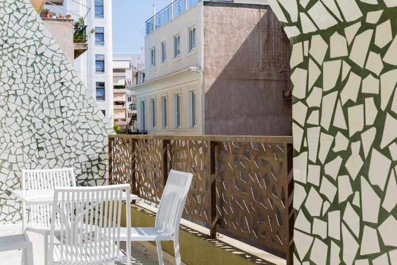 Athens Mosaico Suites & Apartments - image 3