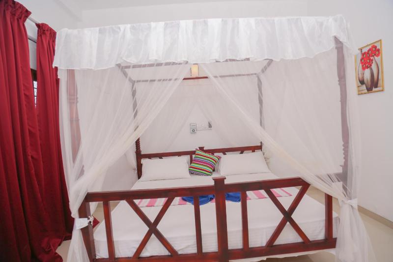 Tithira Guest House - image 2