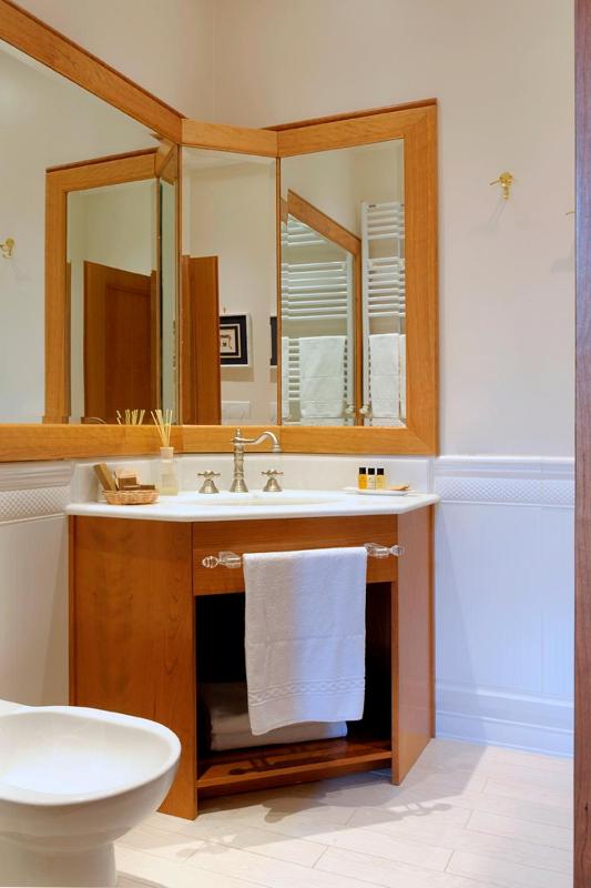 Junior Suite (2 Adults) image 2