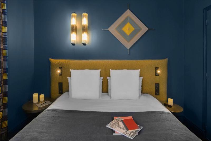 Standard Double Room image 2