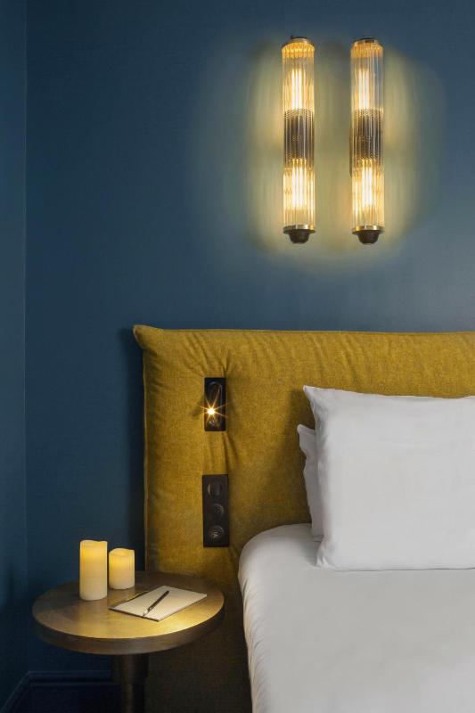 Standard Double Room image 3