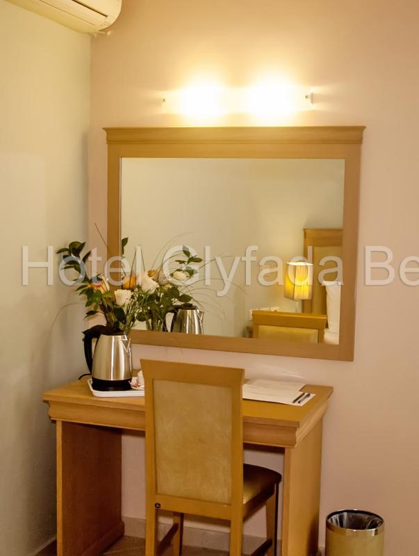 Single Room image 4