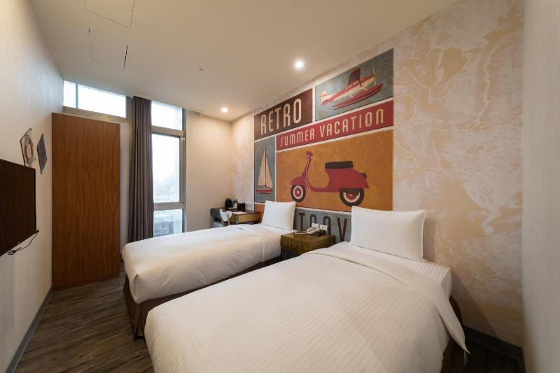 Skyone Hotel - image 16