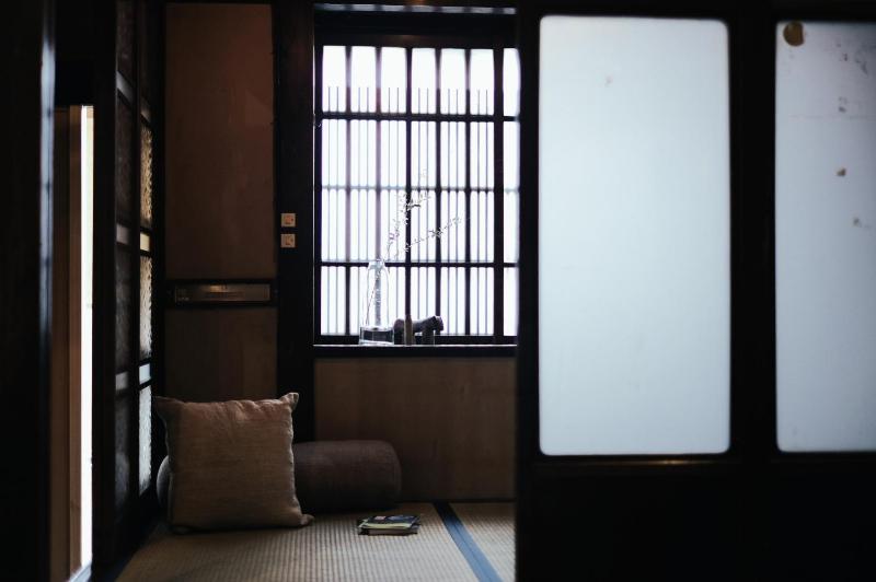 A day in khaki - image 6