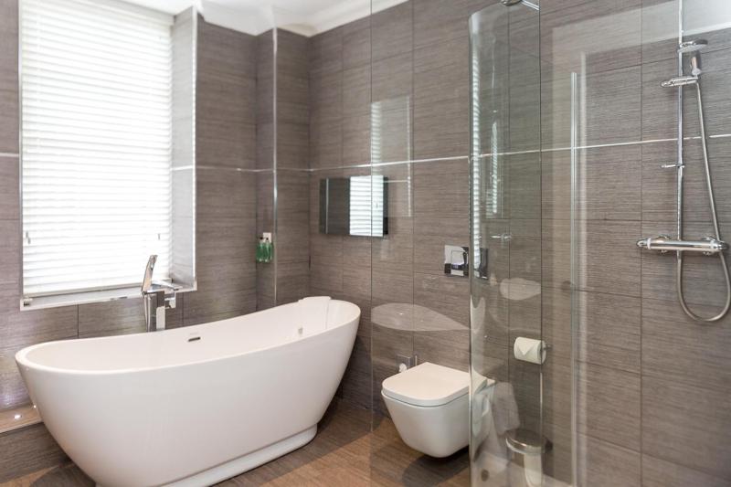 Junior Suite image 1