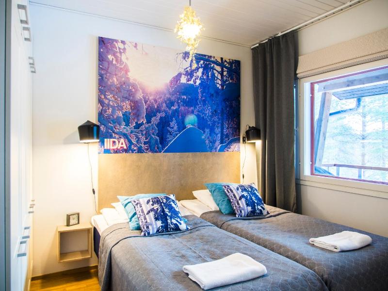 Two-Bedroom Apartment with sauna - Pets allowed image 2