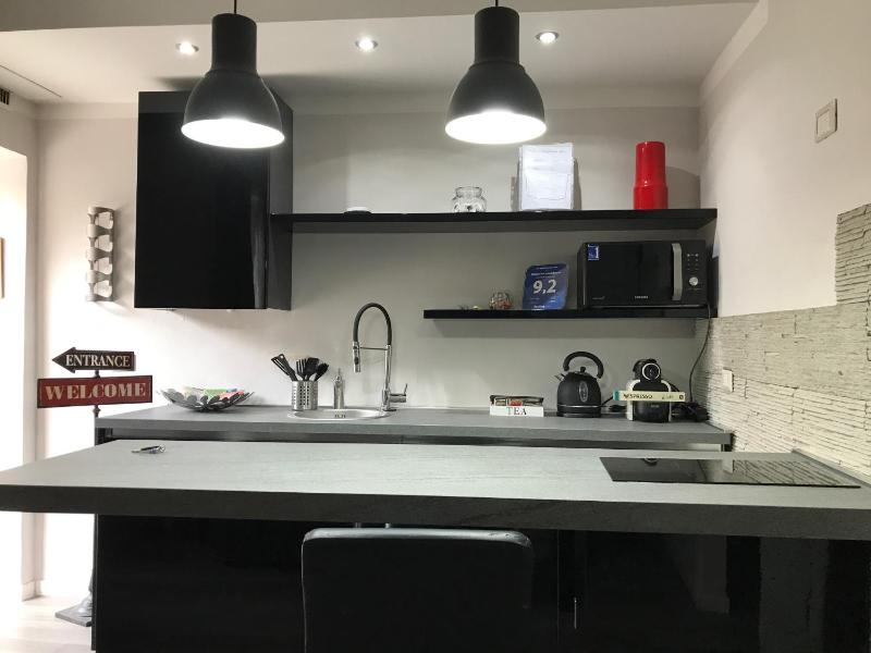 Studio with Terrace image 2