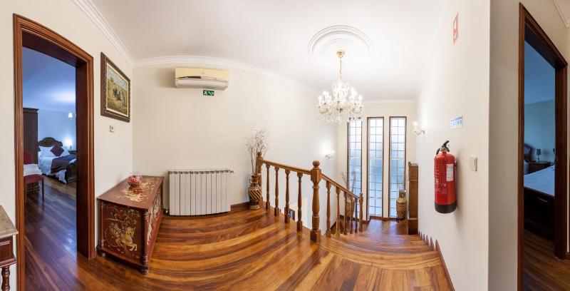 Double Room with Garden View image 3