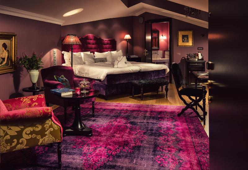 Large Exclusive Double Room image 3