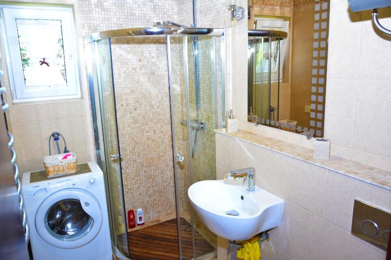 BMB Apartments Kotor - image 11