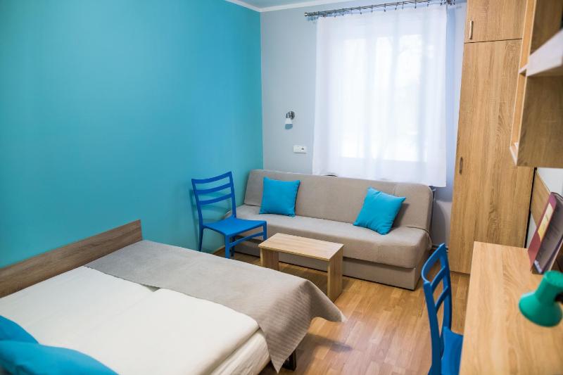 Triple Room image 4