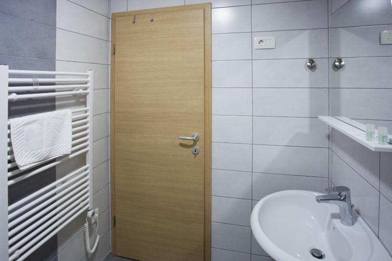 Apartments SHISHKA - image 16
