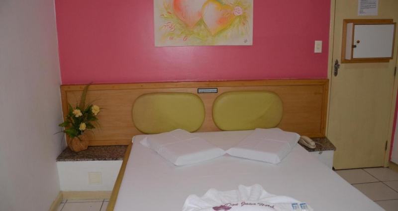 Luxury Double Room image 2
