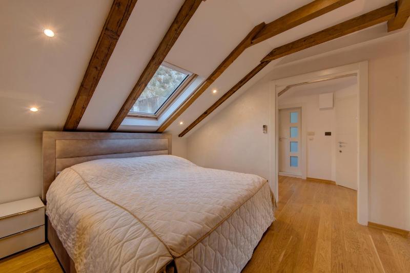 Loft image 2