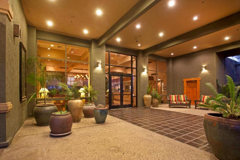 Ramada Tucson - image 39
