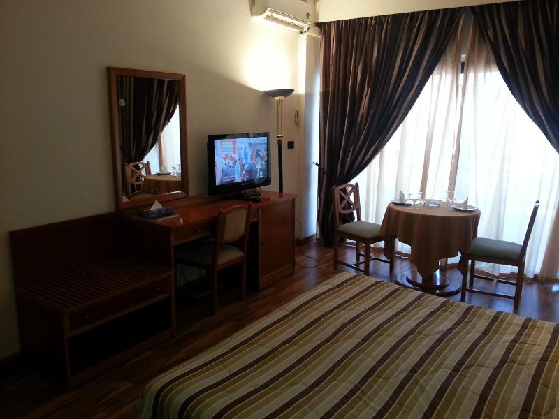 Charles Hotel - image 7