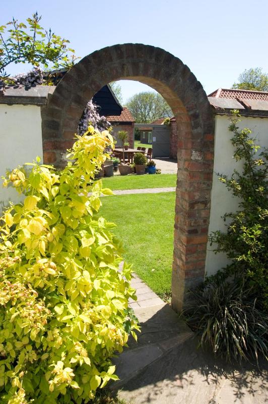 Jockhedge Holiday Cottages - image 2