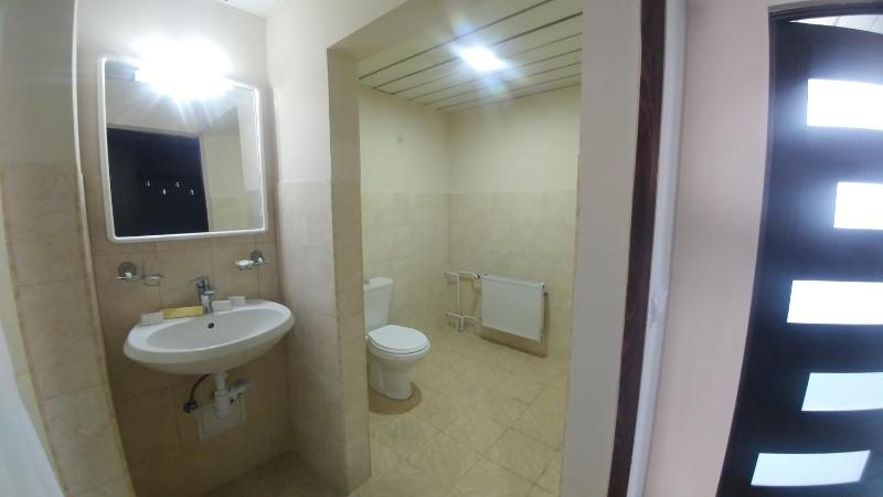 Triple Room with Balcony image 4
