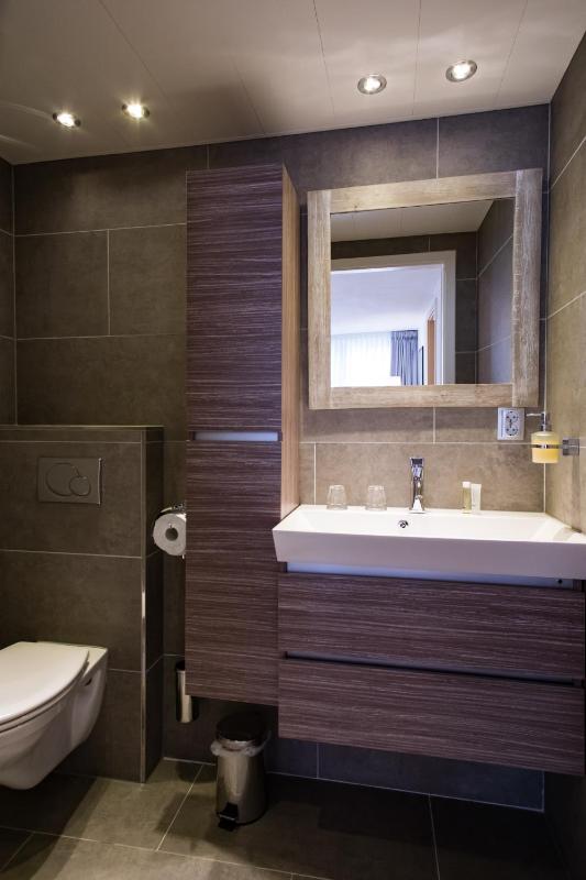 Deluxe Double Room image 2