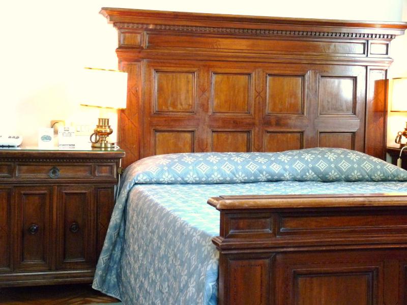 Superior Double Room image 3