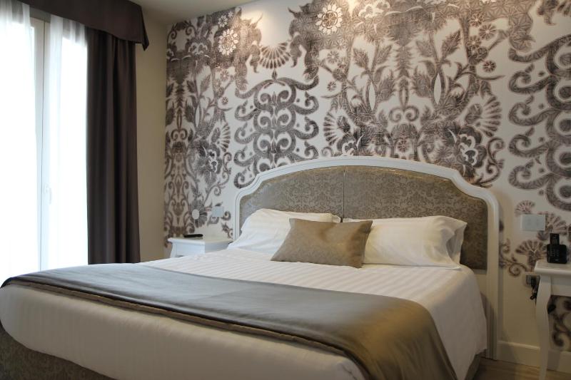 Junior Suite image 3