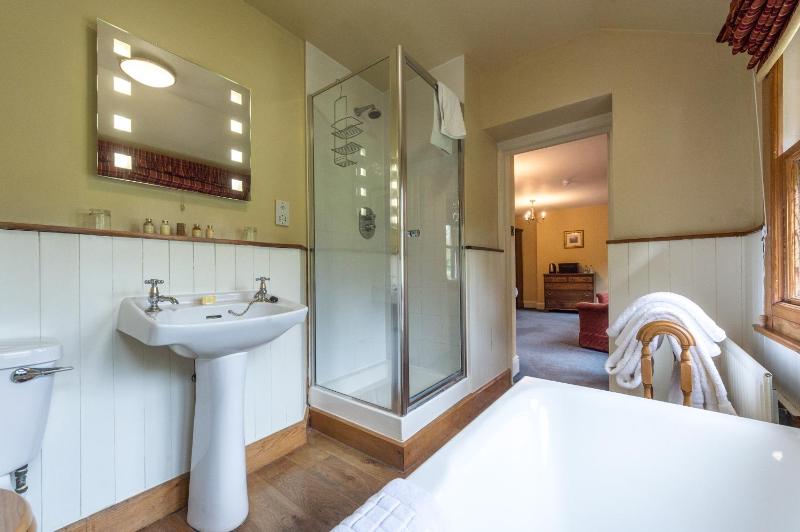 Standard Room with Country View image 3
