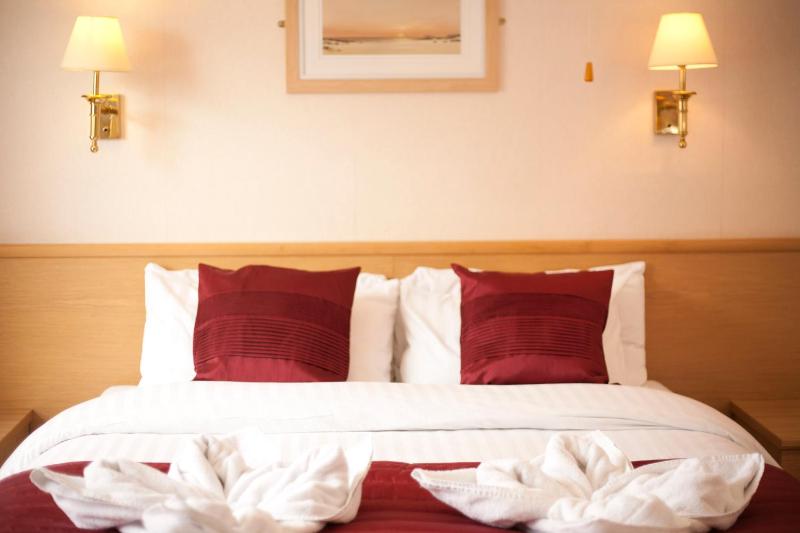 Denewood Hotel - image 8