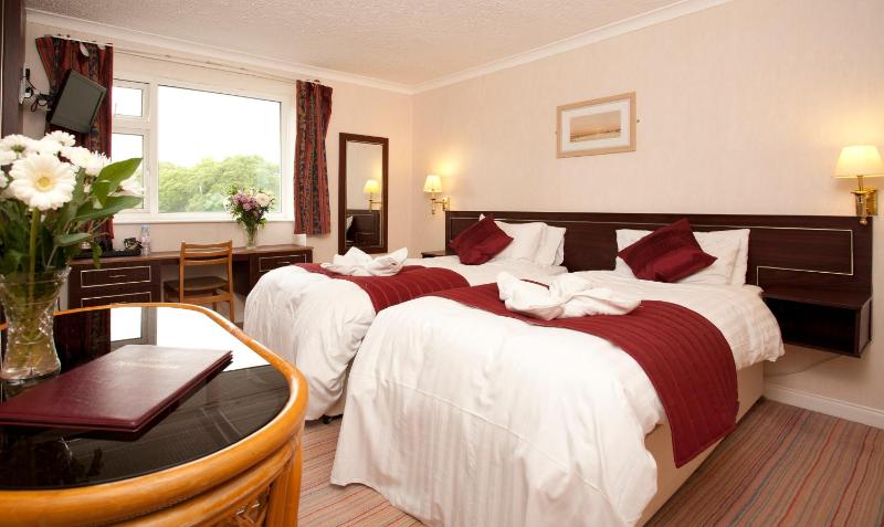 Denewood Hotel - image 36