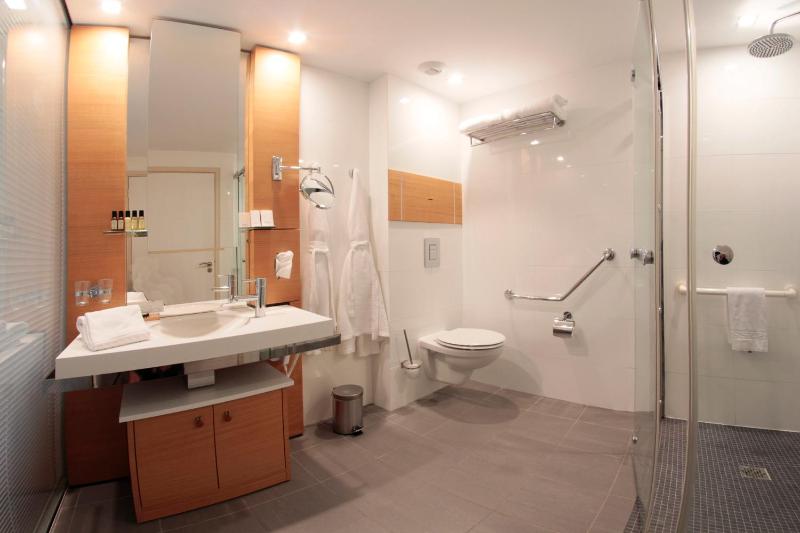 Prestige Double Room with Terrace and Sea View image 3
