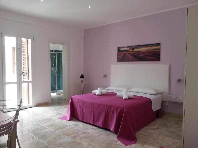 Holiday Homenza - image 1