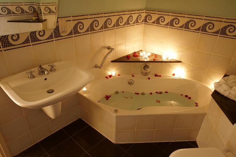 Suite image 3