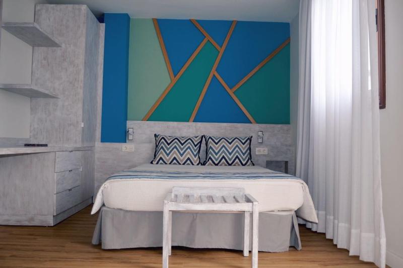 Superior Double or Twin Room with Terrace image 4