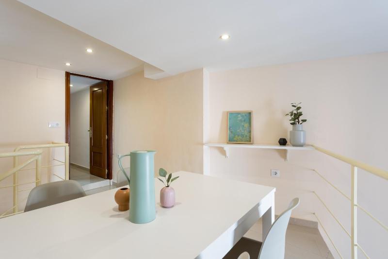 Apartamentos Diaber Gerona 22 - image 10