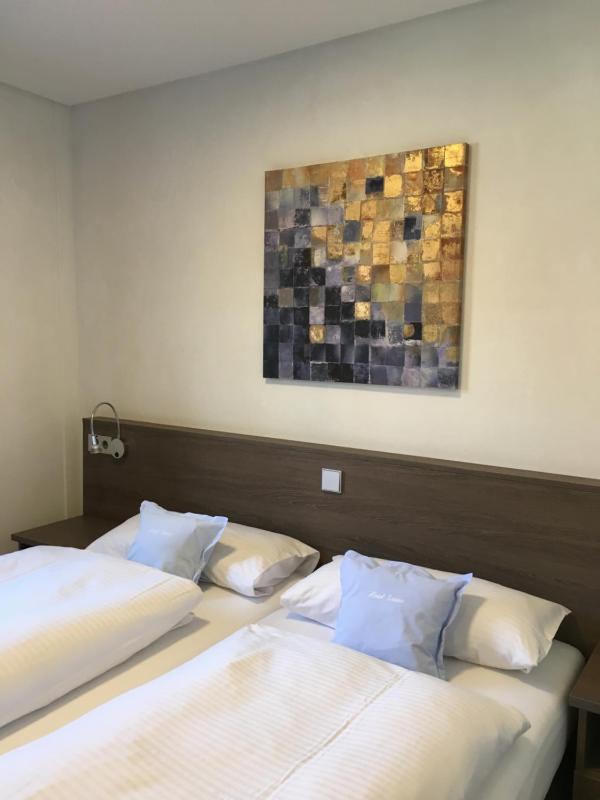 Double Room with Private Bathroom image 1