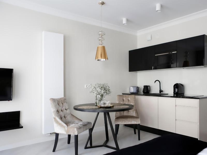 Studio Apartment image 2