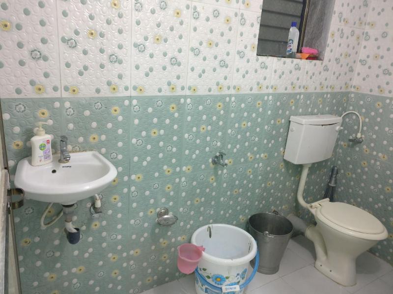 Krushna Kunj Holiday Home - image 4