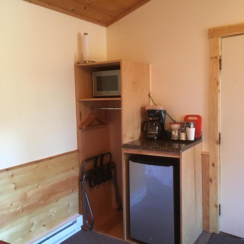 Cabin with Two Queen Beds image 2