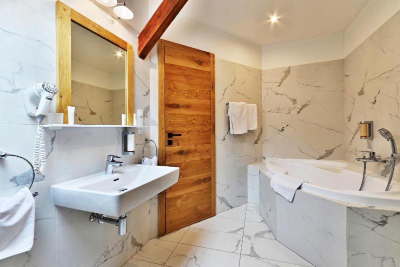 Superior Double Room image 2
