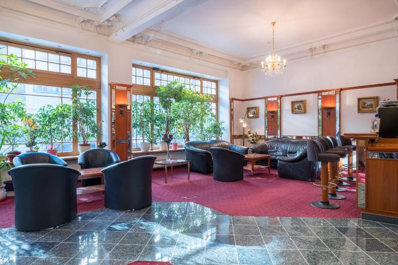 Hotel Bayernland - image 11