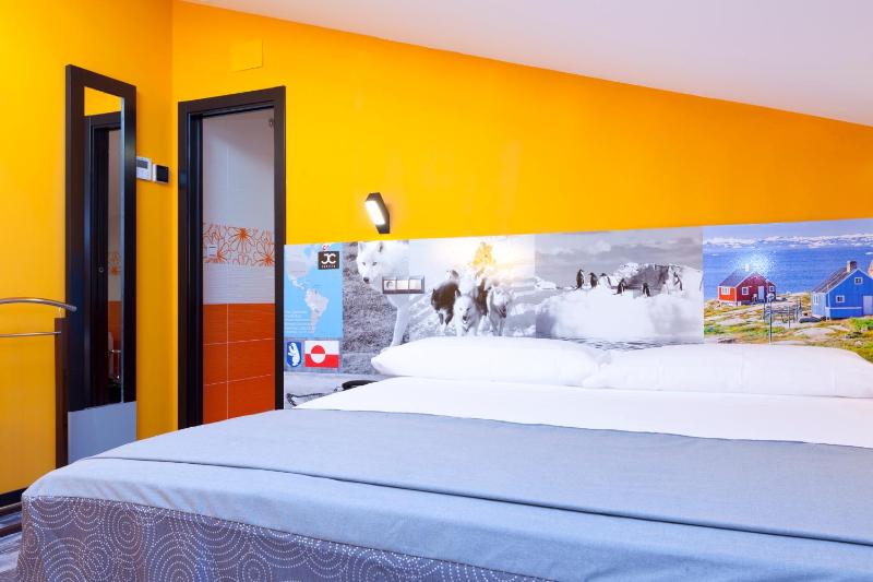 JC Rooms Chueca - image 2