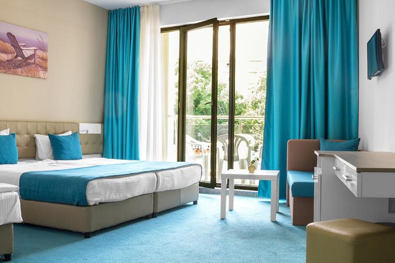 Double or Twin Room with Balcony image 1