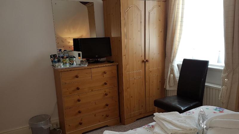 Double Room with Mountain View image 2