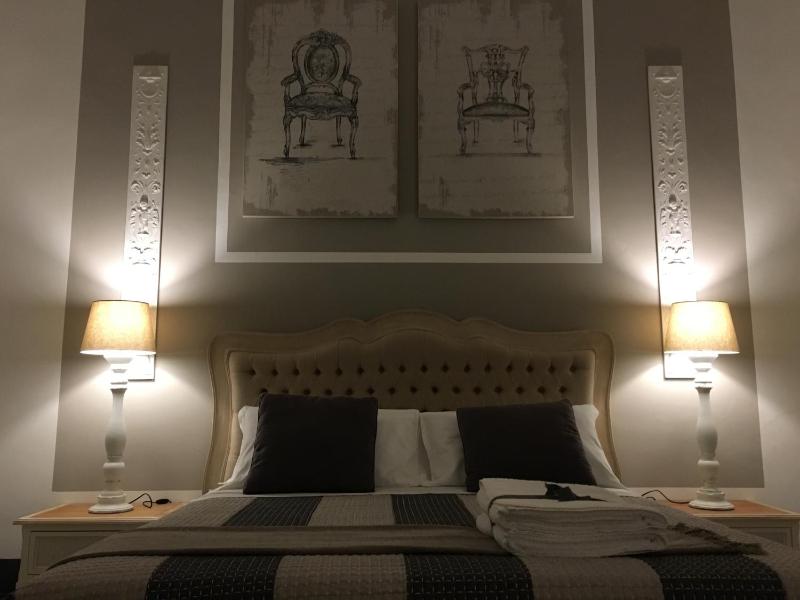 Deluxe Double Room image 4