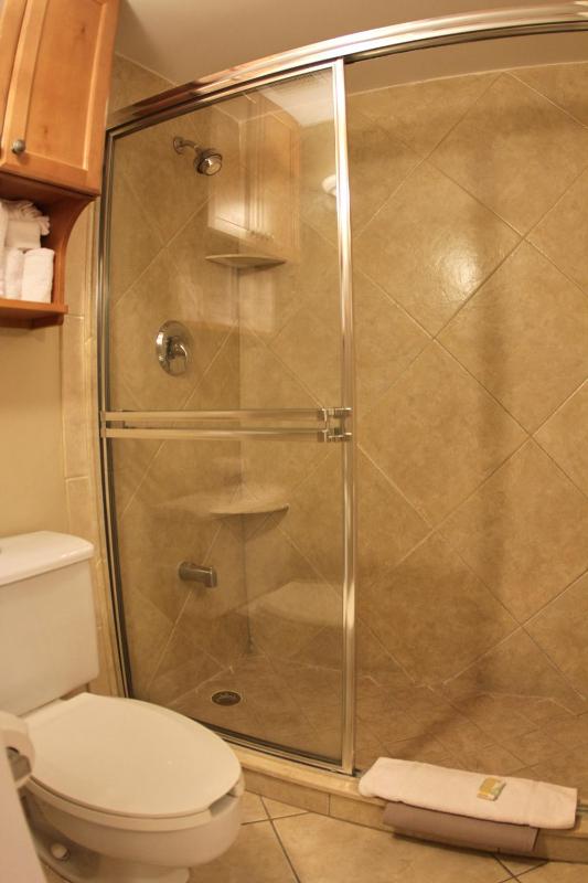 Standard Double Room image 2