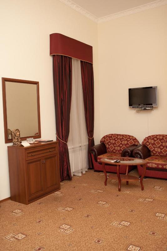 Classic Suite image 3