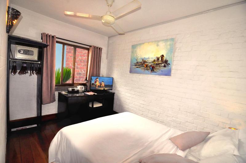 Rova Hotel - image 8