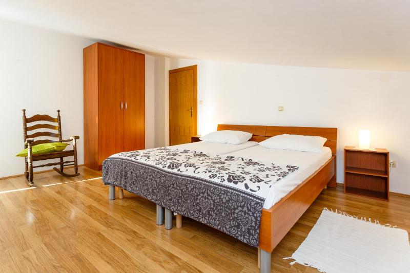 Three-Bedroom Apartment image 4