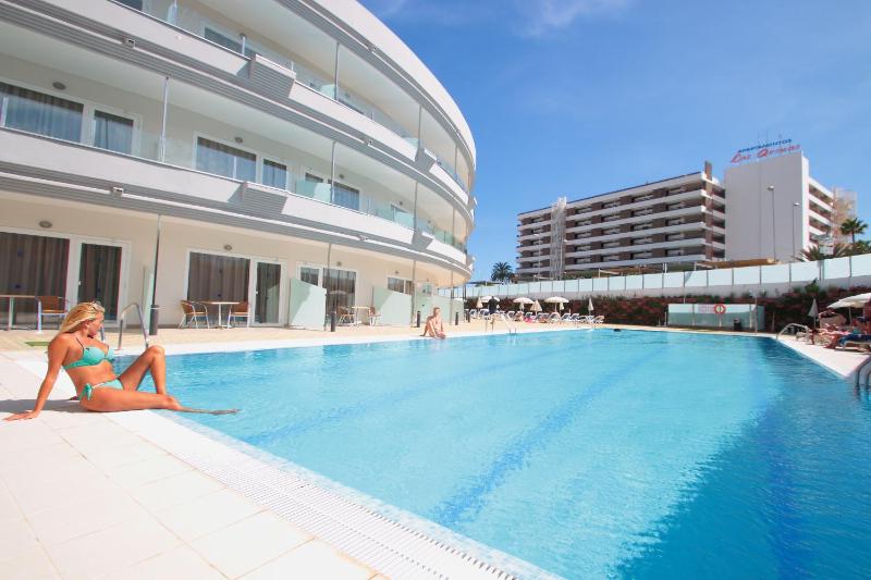 HL Suitehotel Playa del Inglés - Adults Only - image 5